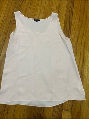 Lafayette 148 New York Pale Pink Sleeveless Scoop Neck Tank